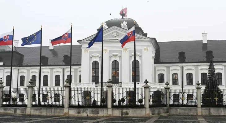 Словакия потребует от Украины компенсацию за оказанную помощь